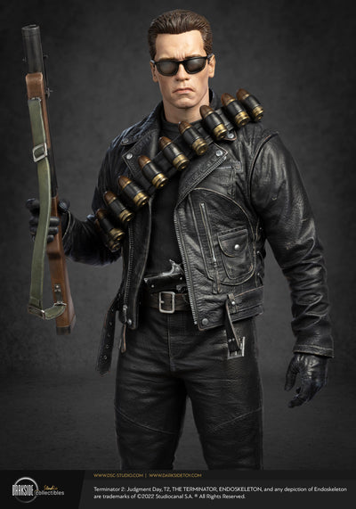 Terminator 2 - T-800 Ultimate Edition 1/3 Scale Statue