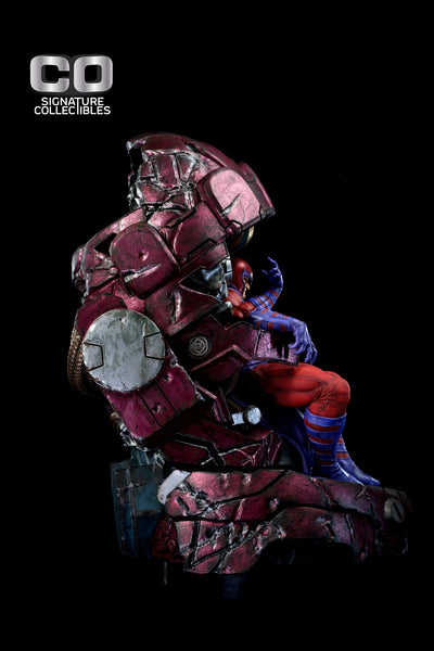 V008 Throne 1/4 Scale Statue