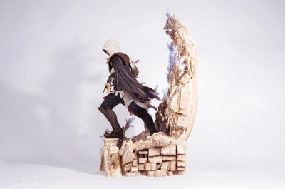 Assassin's Creed: Animus Ezio Statue