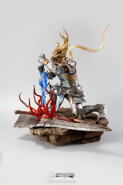 SOUL EMBRACE SIEGFRIED REGULAR EDITION