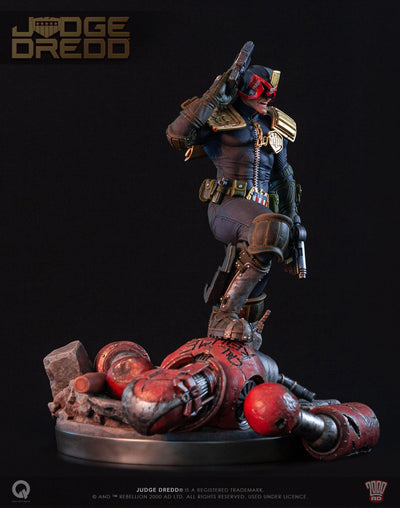 Judge Dredd EXCLUSIVE 1/4 Scale Statue