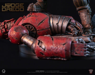 Judge Dredd EXCLUSIVE 1/4 Scale Statue