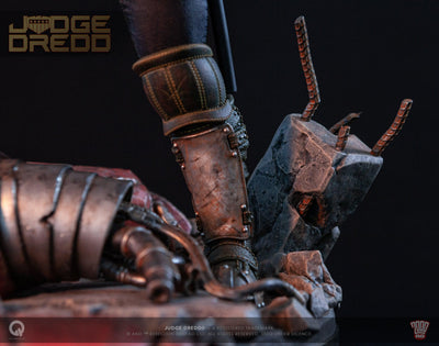 Judge Dredd EXCLUSIVE 1/4 Scale Statue