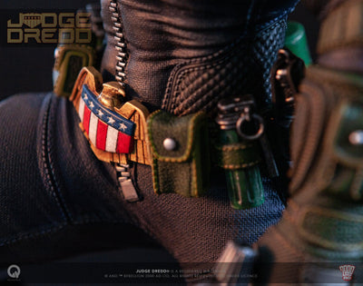 Judge Dredd EXCLUSIVE 1/4 Scale Statue