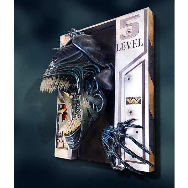 Alien Queen LIFESIZE Wall Sculpture Statue by Hollywood Collectibles