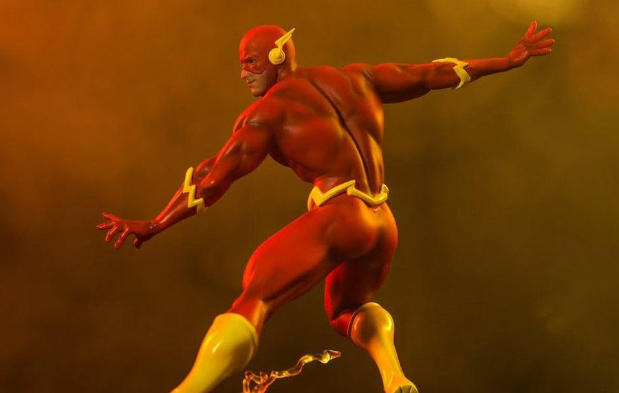 Flash 1/10 Art Scale Statue by Ivan Reis