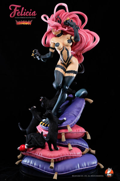 Felicia (BLACK) 1/4 Scale Premium Statue