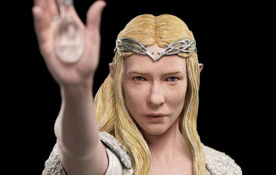 The Hobbit: Lady Galadriel at Dol Guldor 1:6 Statue