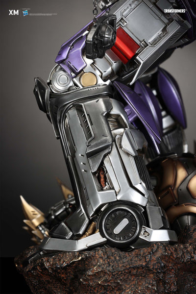 Galvatron 1/10 Scale Statue