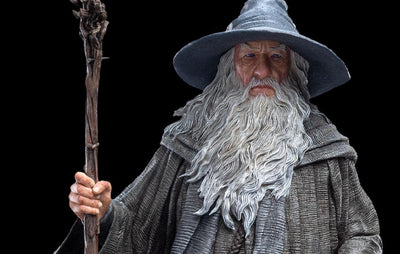 GANDALF THE GREY PILGRIM STATUE