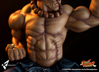 Akuma (EX Alpha) 1/6 Scale Statue