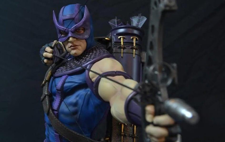 HAWKEYE 1/4 Scale Statue (Comics Version)
