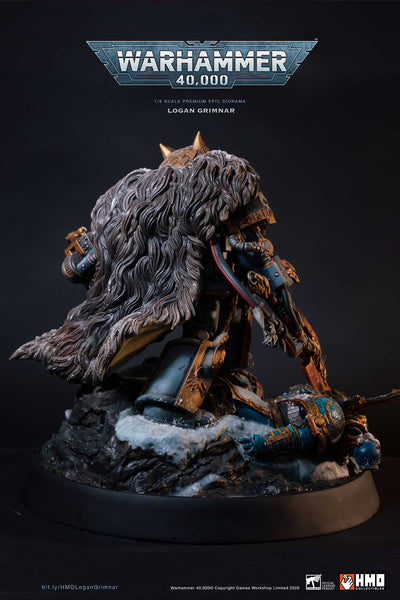 Warhammer 40,000: Logan Grimnar Statue