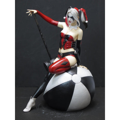Fantasy Figure Gallery: HARLEY QUINN Statue (LUIS ROYO)  by Yamato