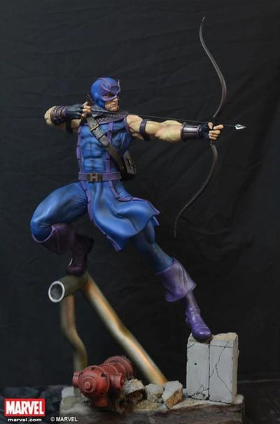 HAWKEYE 1/4 Scale Statue (Comics Version)