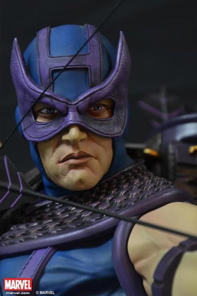 HAWKEYE 1/4 Scale Statue (Comics Version)
