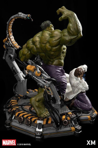 HULK TRANSFORMATION 1/4 Scale Statue 2