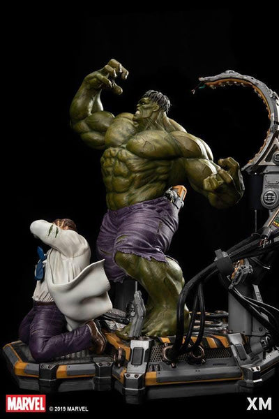 HULK TRANSFORMATION 1/4 Scale Statue 2