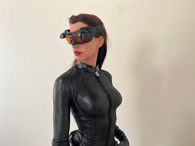 Catwoman Selina Kyle 1/3 Hyperreal Statue - REPAIRED