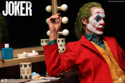 The Joker (2019) DELUXE 1:3 Scale Statue