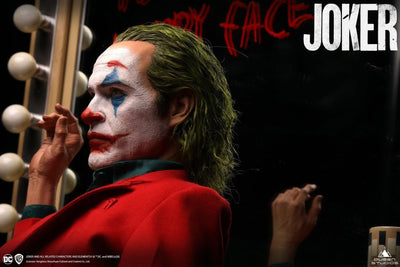 The Joker (2019) DELUXE 1:3 Scale Statue