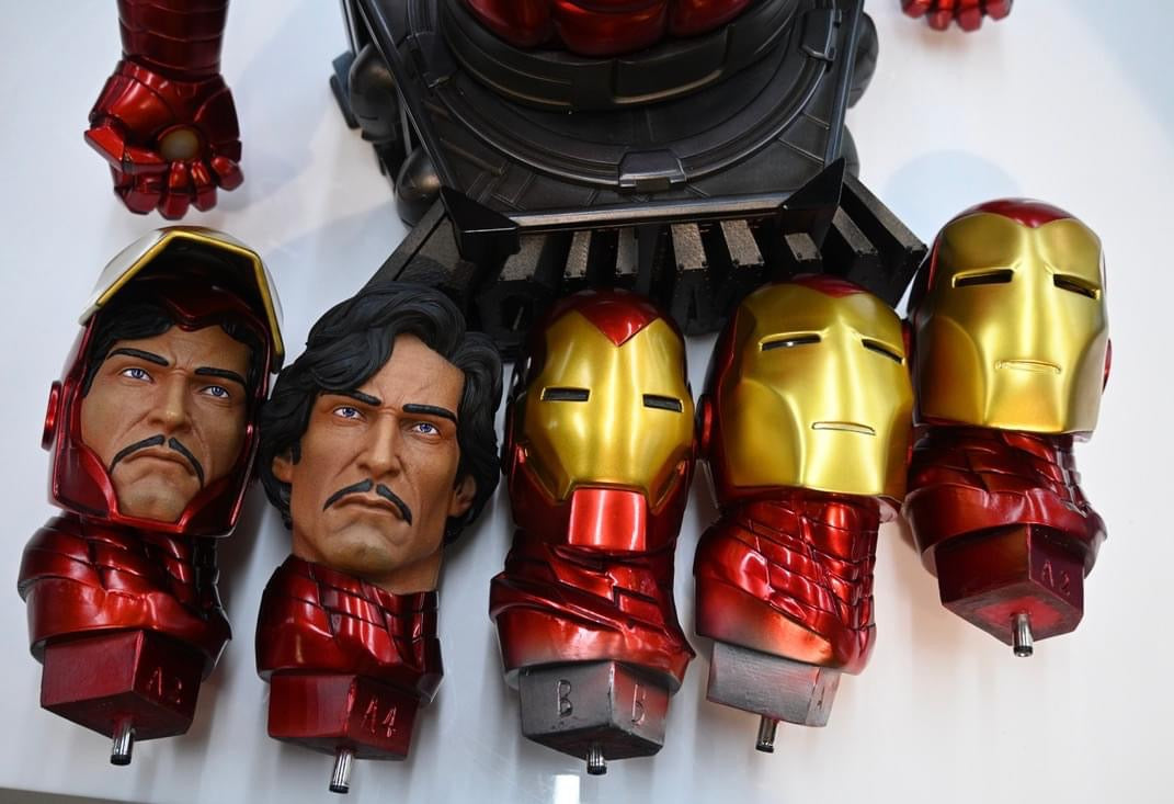 classic iron man helmet Iron Man Classic (Premier Version) Prestige Series 1/3 Scale Statue