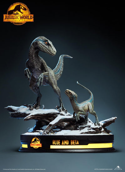 Jurassic World Dominion - Blue and Beta 1/7 Scale Statue