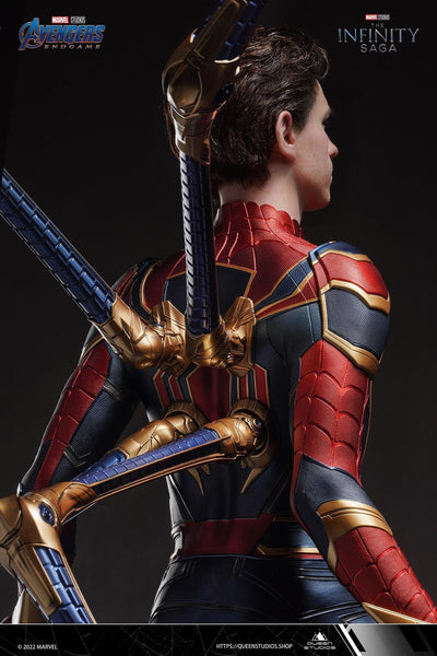 Iron Spider-Man (Premium Edition) 1/2 Scale Statue