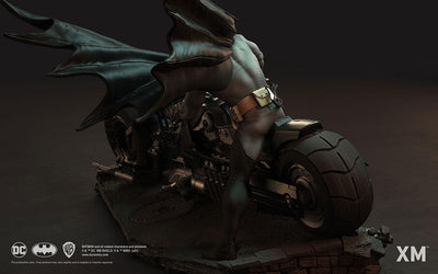 Batman - White Knight (Batcycle Edition) 1/4 Scale Statue