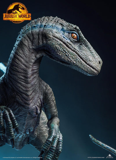 Jurassic World Dominion - Blue and Beta 1/7 Scale Statue