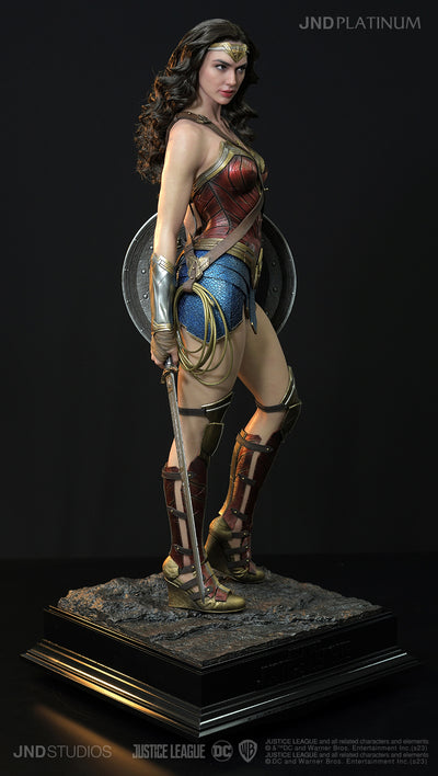 Wonder Woman Platinum 1/3 Scale Statue