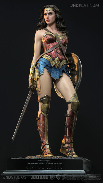 Wonder Woman Platinum 1/3 Scale Statue