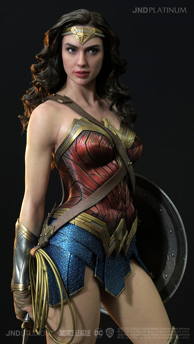 Wonder Woman Platinum 1/3 Scale Statue