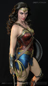 Wonder Woman Platinum 1/3 Scale Statue