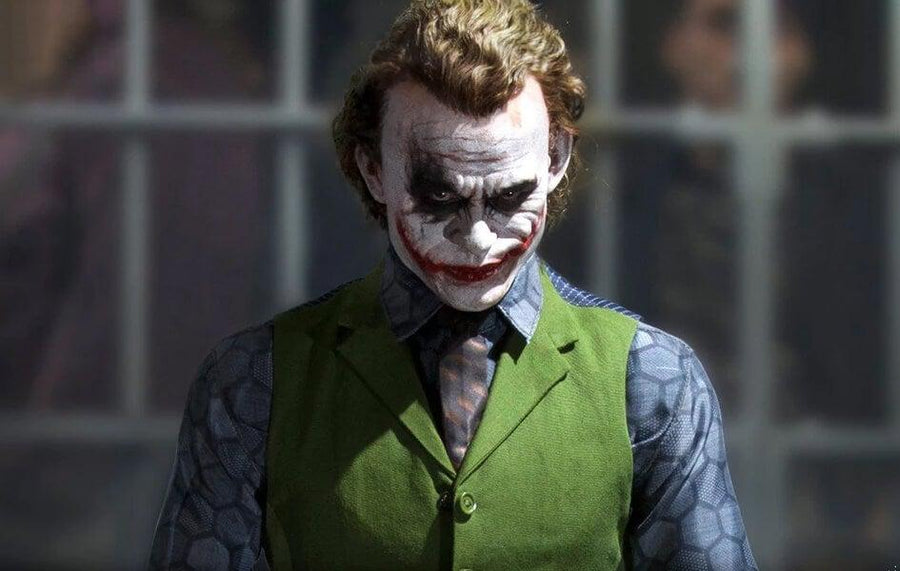 Joker ( Heath Ledger ) 1:3 Scale Statue - Exclusive (Artificial Hair)