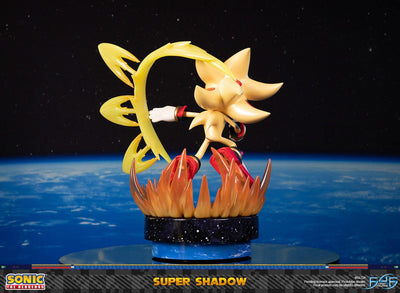 Super Shadow (Standard Edition) Statue