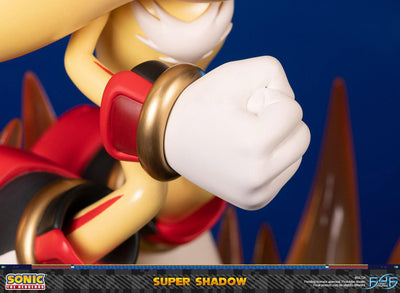 Super Shadow (Standard Edition) Statue