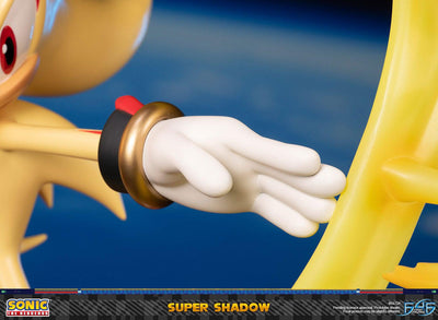 Super Shadow (Standard Edition) Statue