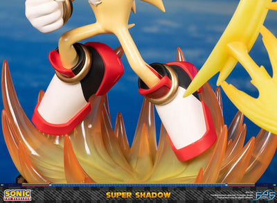 Super Shadow (Standard Edition) Statue