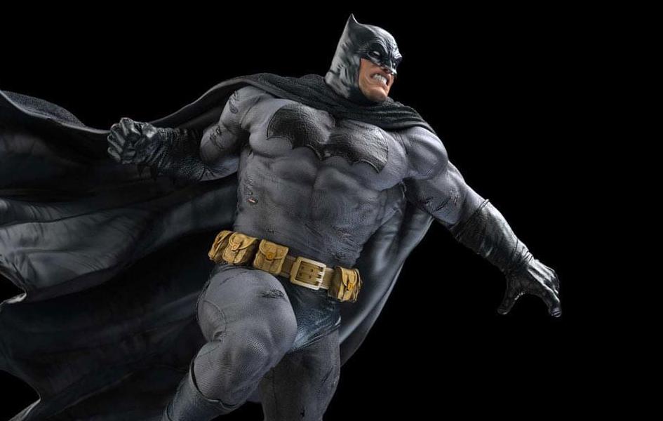 Batman - The Dark Knight Returns - 1/6 Scale Statue - Spec