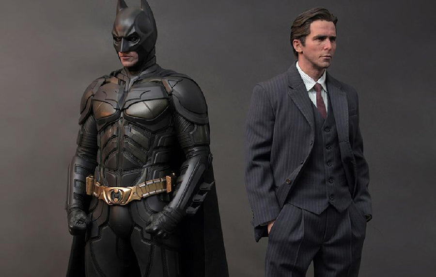 The Dark Knight - Batman Double Version 1/3 Scale Hyperreal Statue Set