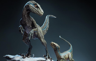 Jurassic World Dominion - Blue and Beta 1/7 Scale Statue