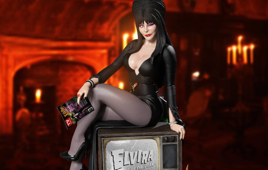 Elvira Mistress of the Dark 1/6 Scale Statue
