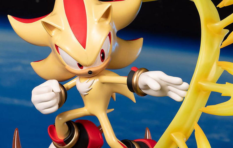 Super Shadow (Standard Edition) Statue - Spec Fiction Shop