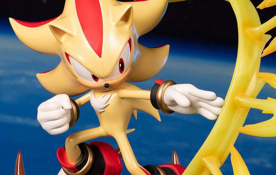 Super Shadow (Standard Edition) Statue