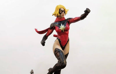 MS MARVEL1/4 Scale Statue (Comics Version) by XM STUDIOS