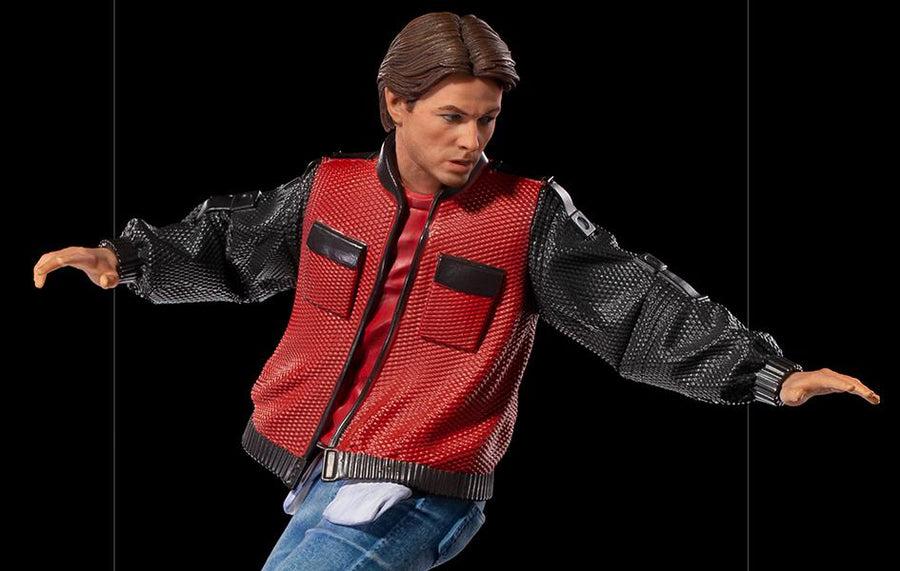 Marty McFly On Hoverboard 1/10 Art Scale Statue
