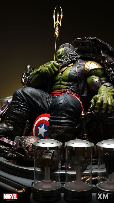 Maestro (Version B) 1/4 Scale Statue