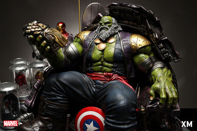 Maestro (Version B) 1/4 Scale Statue
