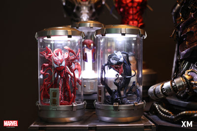 Maestro (Version B) 1/4 Scale Statue